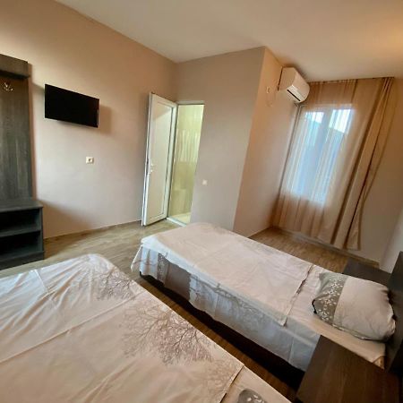 Hotel Charli Kobuleti Ngoại thất bức ảnh