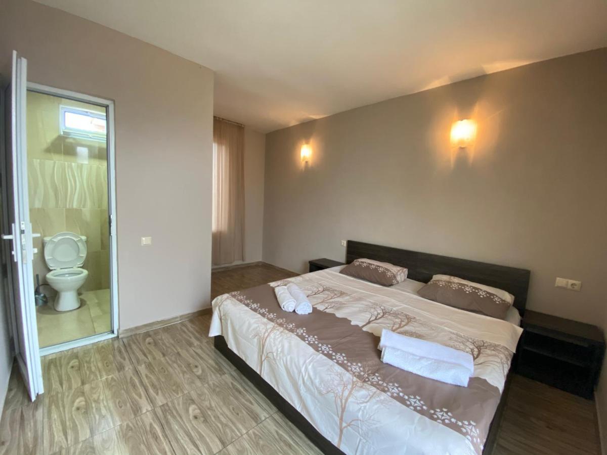Hotel Charli Kobuleti Ngoại thất bức ảnh